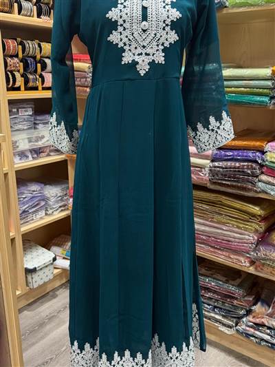 Risha Boutique: Trending sarees, shalwar, lehenga, and fashion jewellery. Call for more details.
